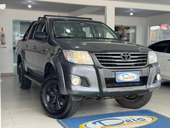 TOYOTA HILUX 2.7 SR 4X2 CD 16V FLEX 4P AUTOMÁTICO